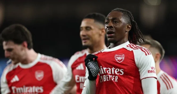 Arsenal Tampil Kurang Memuaskan di Piala Emirates, Namun Frank Leboeuf Yakin Mereka Bisa Mempertahankan Gelar Premier League