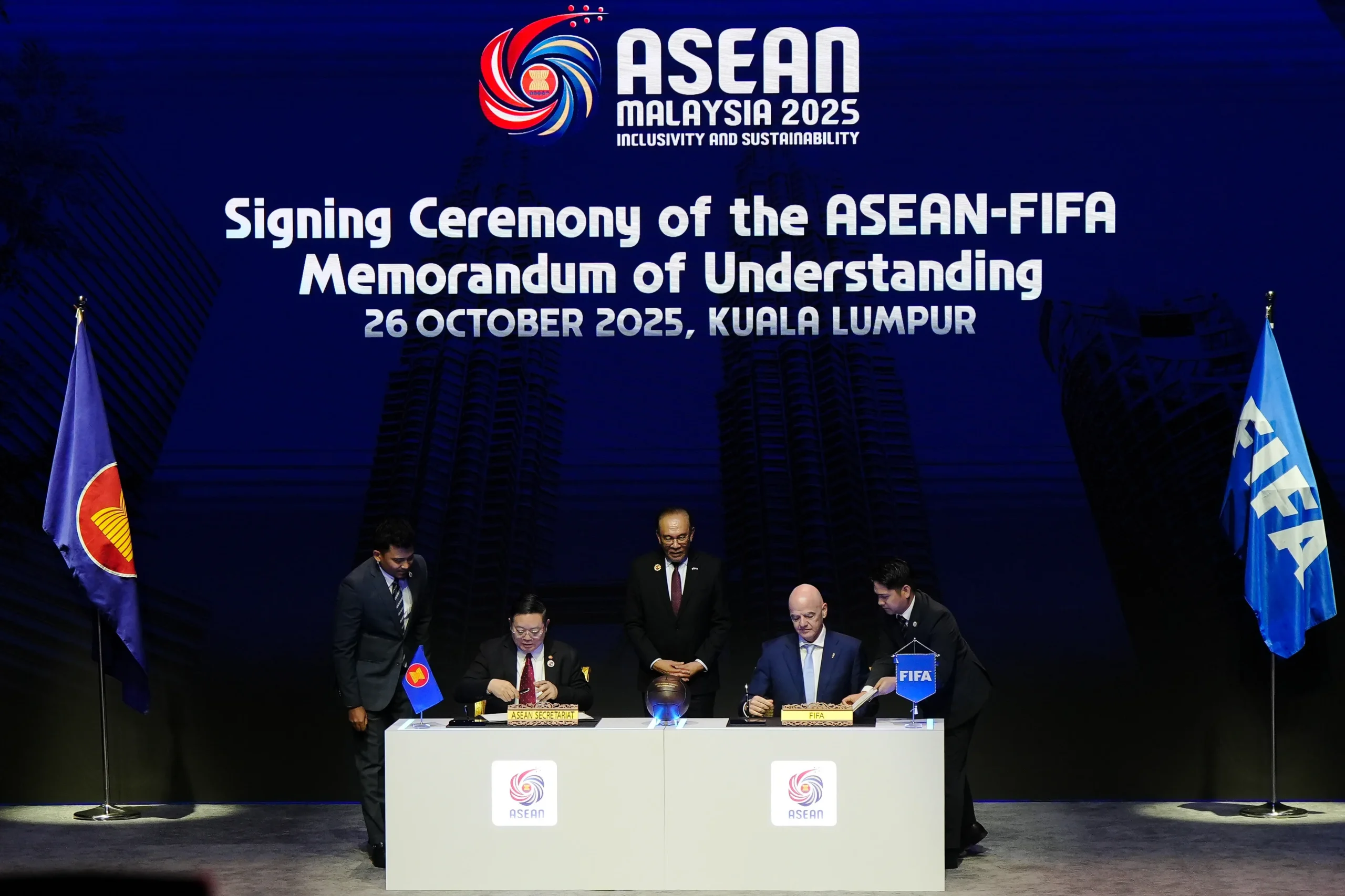 Asean Menghadapi Tantangan Baru: Dari Reuni Myanmar hingga FIFA Asean Cup 2026