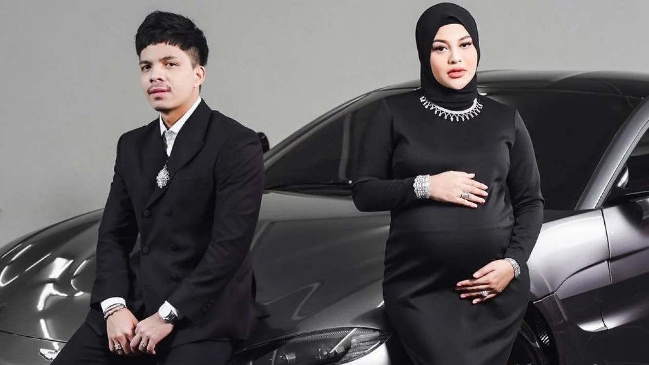 Atta Halilintar dan Aurel Hermansyah Jadi Sorotan, dari Isu Kehamilan hingga Kompetisi Live Commerce Dunia