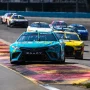 Balap NASCAR dan Data Center: Dua Dunia yang Berbeda