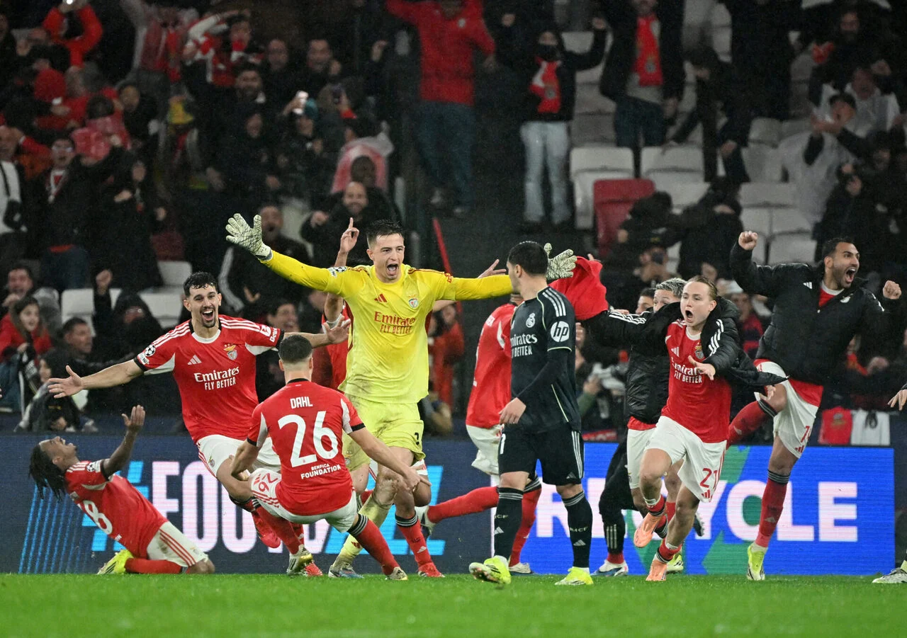 Benfica dan Dunia Sepak Bola: Dari Kematian Jimmy Rimmer hingga Nilai Transfer Pemain