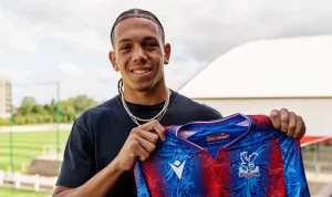 Bristol City Tambah Kuat dengan Penandatanganan Rio Cardines dari Crystal Palace