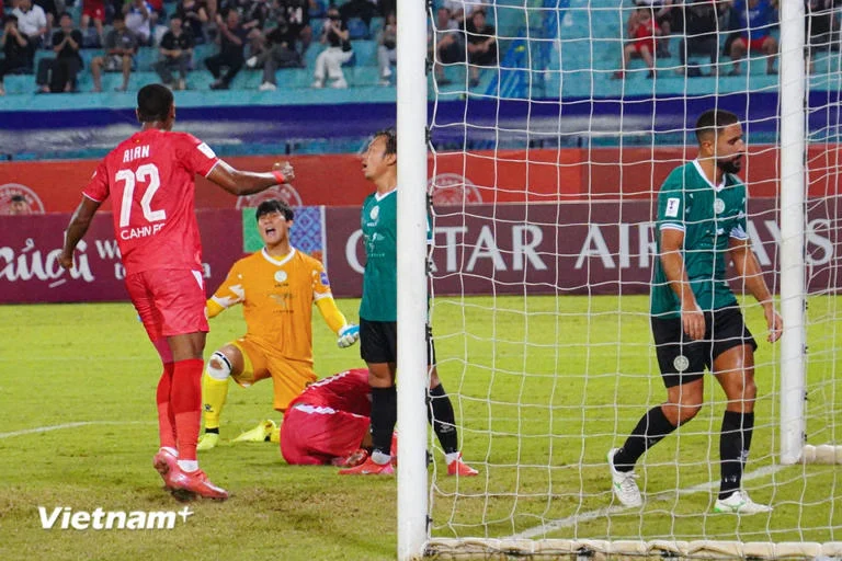 CLB Công An Hà Nội Làm Lích Sử: Chiến Thắng 2-0 Trước Adelaide United