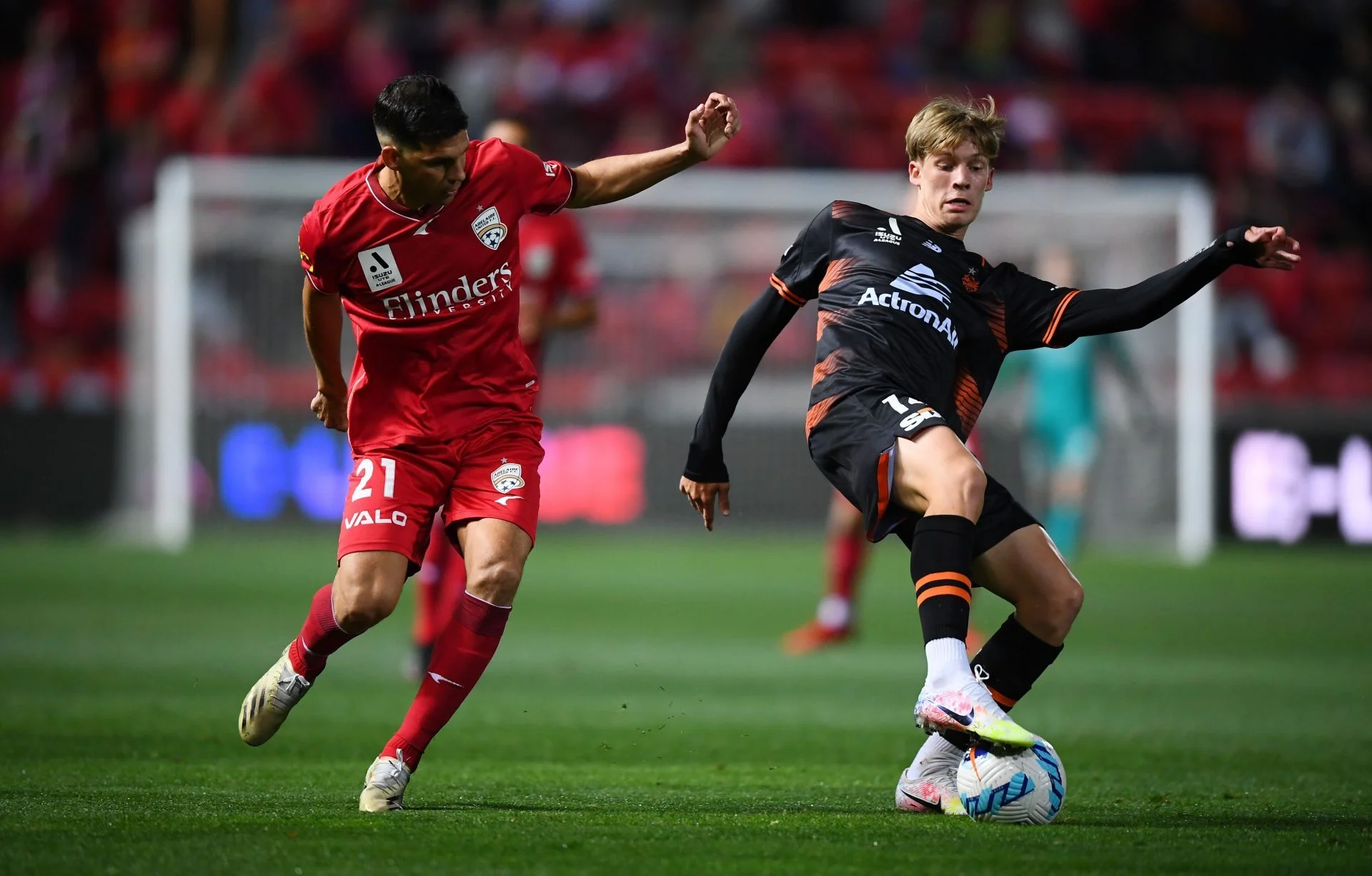 Cong An Hanoi FC Buat Sejarah di ACLE, Adelaide United Sambut Brisbane Roar di A-League