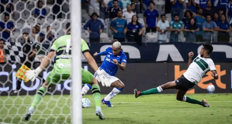 Coritiba vs Cruzeiro: Pedro Morisco dan Matheus Pereira Jadi Sorotan