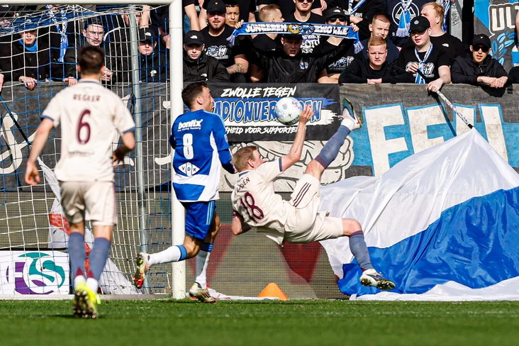 Davy Klaassen: PEC Zwolle Lebih Kuat Dibandingkan Vojvodina dan Shelbourne
