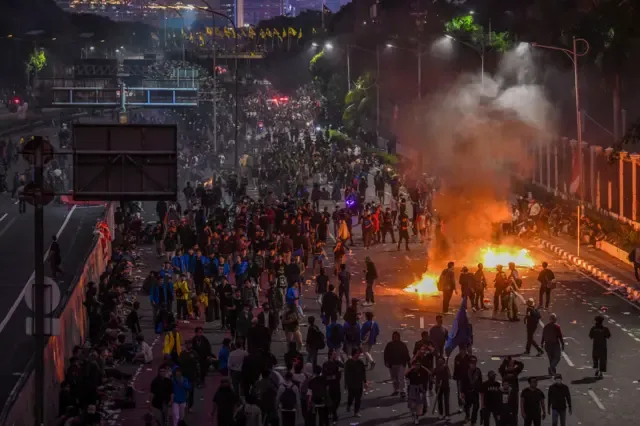 Demo Jakarta Hari Ini: Pemasangan Pagar di Mal dan Antisipasi Kepolisian