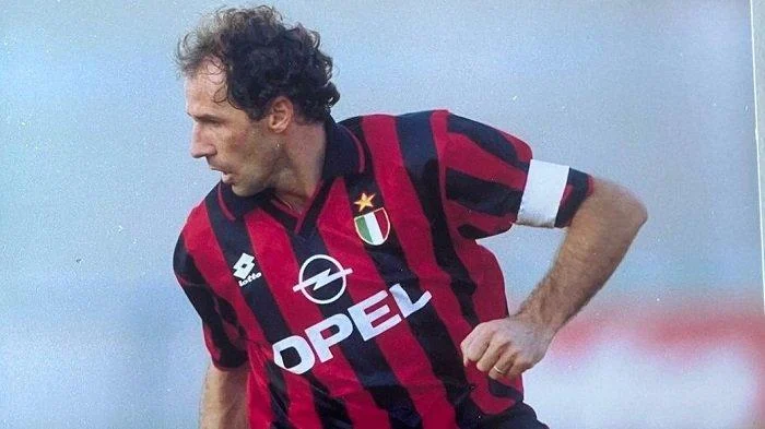 Dunia Sepak Bola Berduka: Franco Baresi, Legenda AC Milan dan Timnas Italia Meninggal Dunia