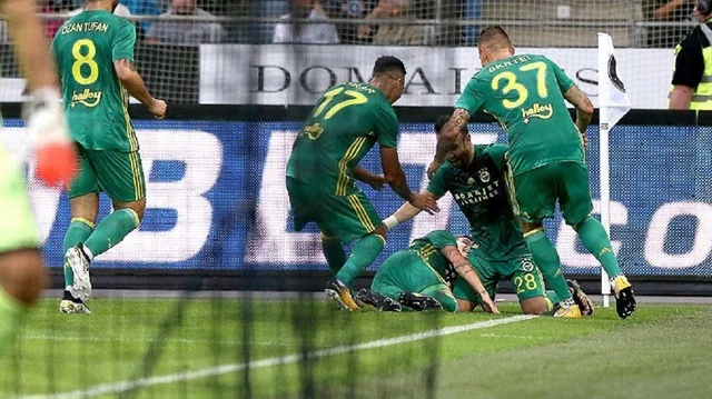 Fenerbahçe Mengalahkan Sturm Graz dan Melangkah ke Babak Play-Off Liga Champions