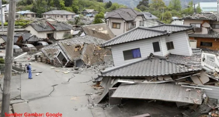 Gempa Bumi Kumamoto: Korban Meninggal 39 Orang, Sampah Rumah Tangga Menumpuk
