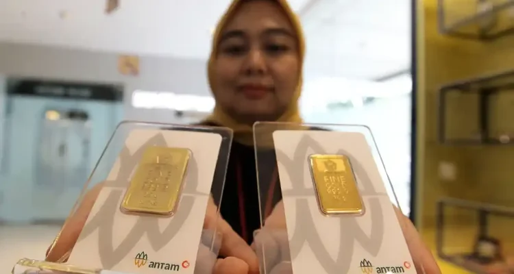 Harga Emas Antam 31 Juli 2026: Naik Rp 15 Ribu, Tembus Rp 2,72 Juta per Gram