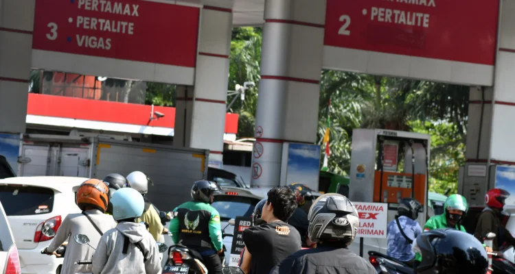 Harga Pertamax Turun, Ini Fakta dan Dampaknya pada Masyarakat