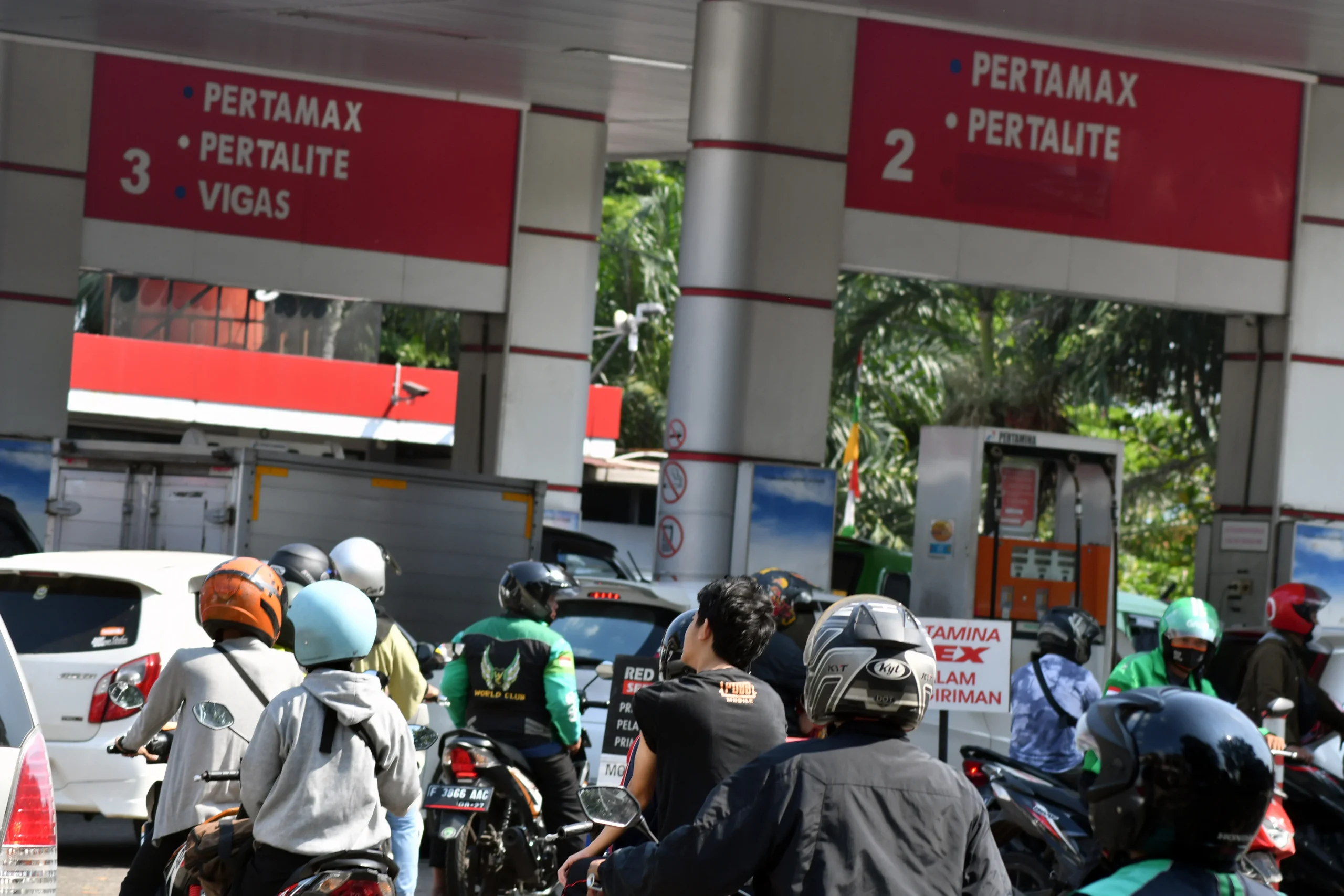 Harga Pertamax Turun, Ini Fakta dan Dampaknya pada Masyarakat