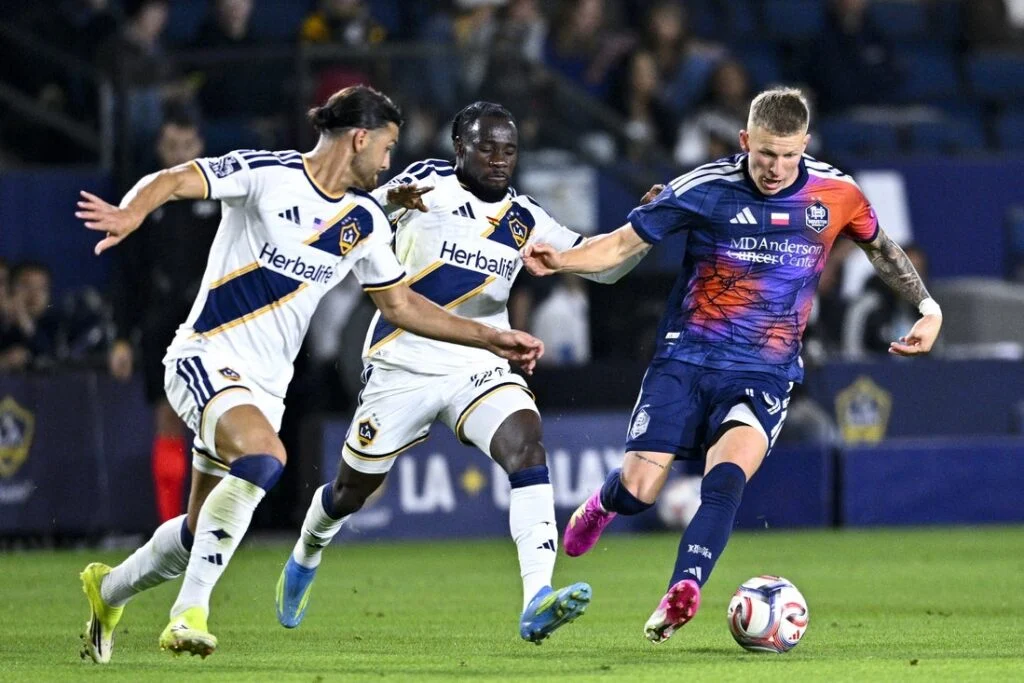 Houston Dynamo Mengalahkan LA Galaxy, Guilherme Menjadi Pahlawan