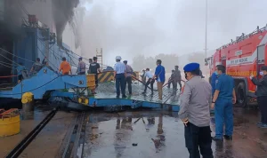 Kebakaran Kapal Mutiara Sentosa 2: 5 Orang Meninggal, 227 Selamat