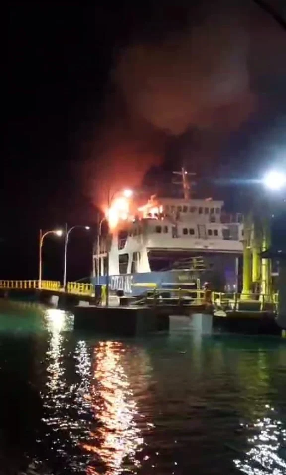 Kebakaran KM Mutiara Sentosa II: Evaluasi Keselamatan Pelayaran dan Upaya Pencegahan