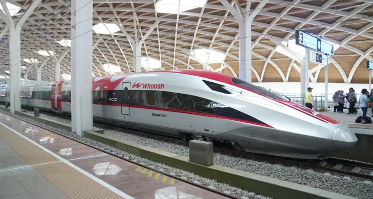 Kereta Cepat Whoosh Hadirkan Promo Spesial HUT RI ke-81, Simak Cara Mendapatkannya!