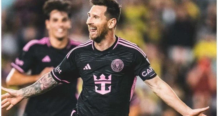 León Mengalahkan Inter Miami 3-2 Berkat Dua Gol Arcila, Messi Kembali Setelah Kehilangan Ayahnya