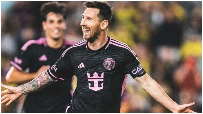 León Mengalahkan Inter Miami 3-2 Berkat Dua Gol Arcila, Messi Kembali Setelah Kehilangan Ayahnya