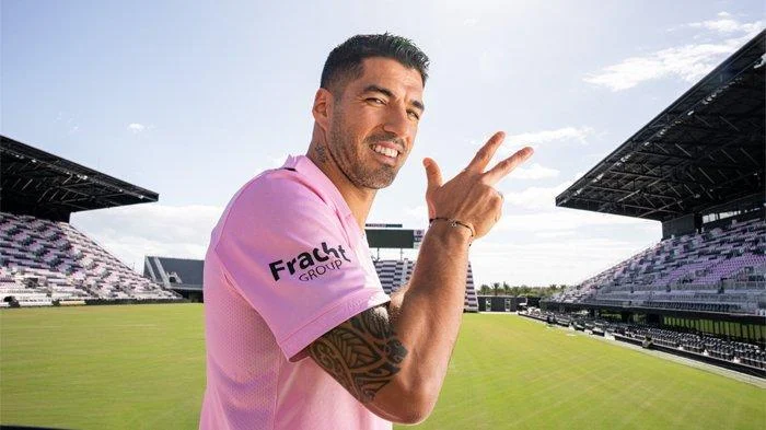 Luis Suárez: Dari Pemain yang Sibuk hingga Momen Liburan yang Menyenangkan