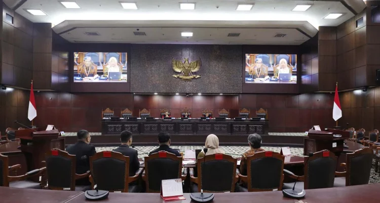 Mahkamah Konstitusi Mengabulkan Sebagian Gugatan Pasal Penghinaan Presiden