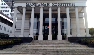 Mahkamah Konstitusi: Pilar Demokrasi dan Hak Asasi Manusia