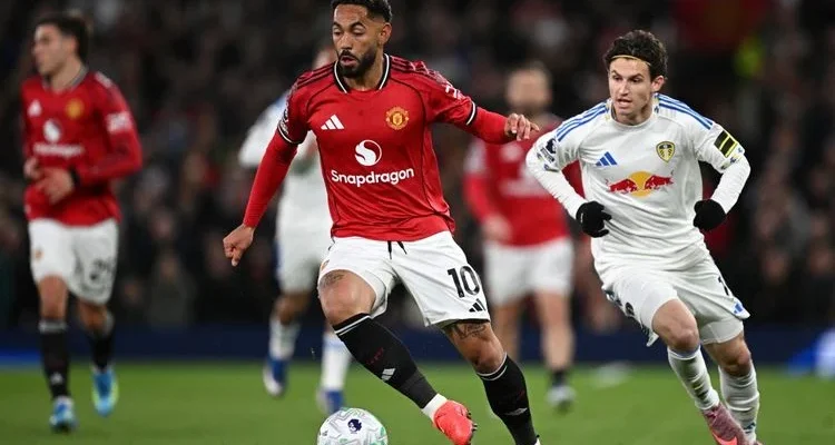 Man United Siap Hadapi Leeds: Berita Terkini dan Analisis