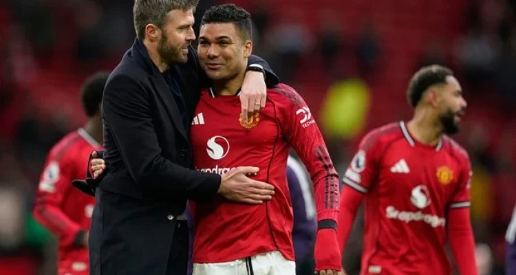 Manchester United Siap Tambah Pemain Lagi, Carrick Minta Bek Kiri dan Gelandang