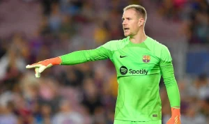 Marc-Andre Ter Stegen Geser Maarten Paes, Barcelona Utak-atik Komposisi Kapten