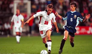 Michael Owen: Liverpool dan Tottenham dalam Persaingan Sengit di Dunia Sepakbola