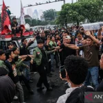 Minggu Penuh Aksi: Berita Terkini dari Dunia Politik, Olahraga, dan Hiburan