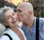 Paulina Porizkova Menikah di Usia 61 Tahun Setelah Bertemu Jodoh di Aplikasi Kencan