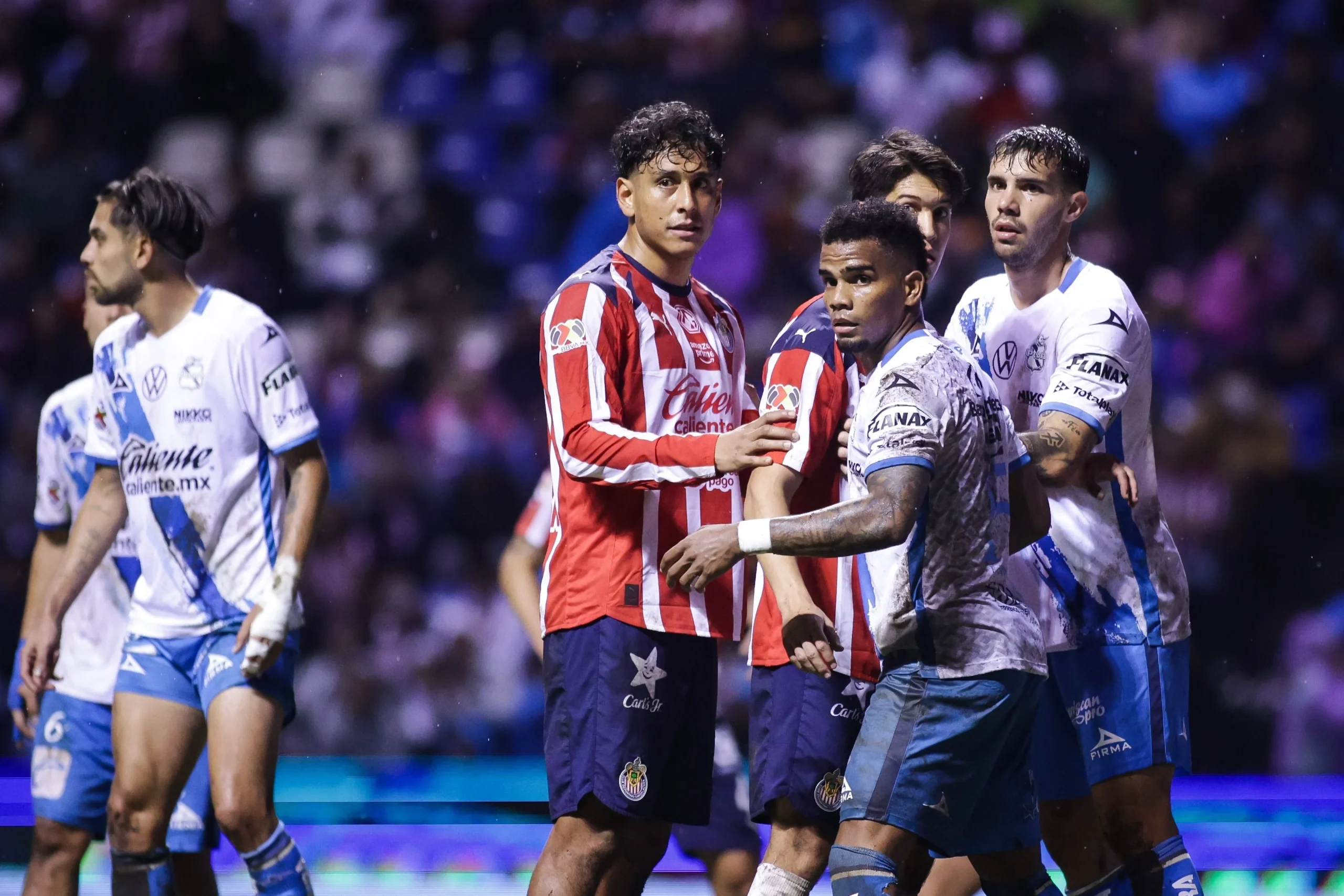 Pertandingan Seru Puebla vs Chivas Berakhir dengan Skor 1-1