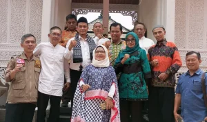 Pimpinan MPR Berziarah ke Makam Bung Hatta: Mengenang Pemikiran dan Jasa Beliau
