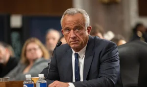 Robert F. Kennedy Jr. Mengkritik Sistem Tunawisma di LA Sementara Gempa dan Serangan Buaya Menghantui Amerika