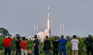 Roket SpaceX Meluncurkan 29 Satelit Baru, Konstelasi Starlink Terus Bertambah