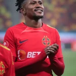 Siyabonga Ngezana Dikatakan Sebagai Bek Terbaik di Romania