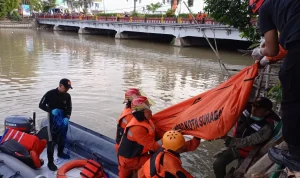 Tragedi di Sungai Cikupa: Wanita Tenggelam Ditemukan Meninggal