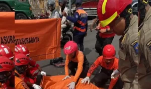 Tragedi Subuh di Surabaya: Kecelakaan Maut dan Jadwal Sholat